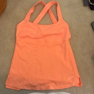 Lululemon top